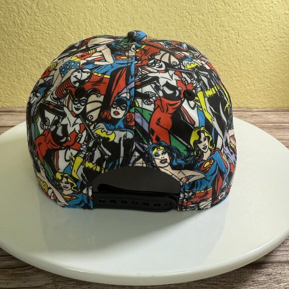 DC Comics Superwomen Baseball Cap Snap Adjustable Back New Other - Picture 3 of 9